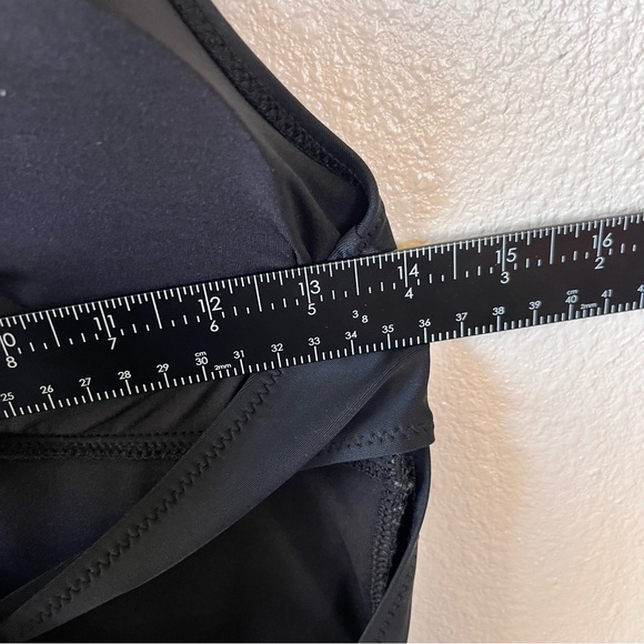 ✨🛍️ Geman Black Crisscross One Piece Size XXL - Picture 6 of 10